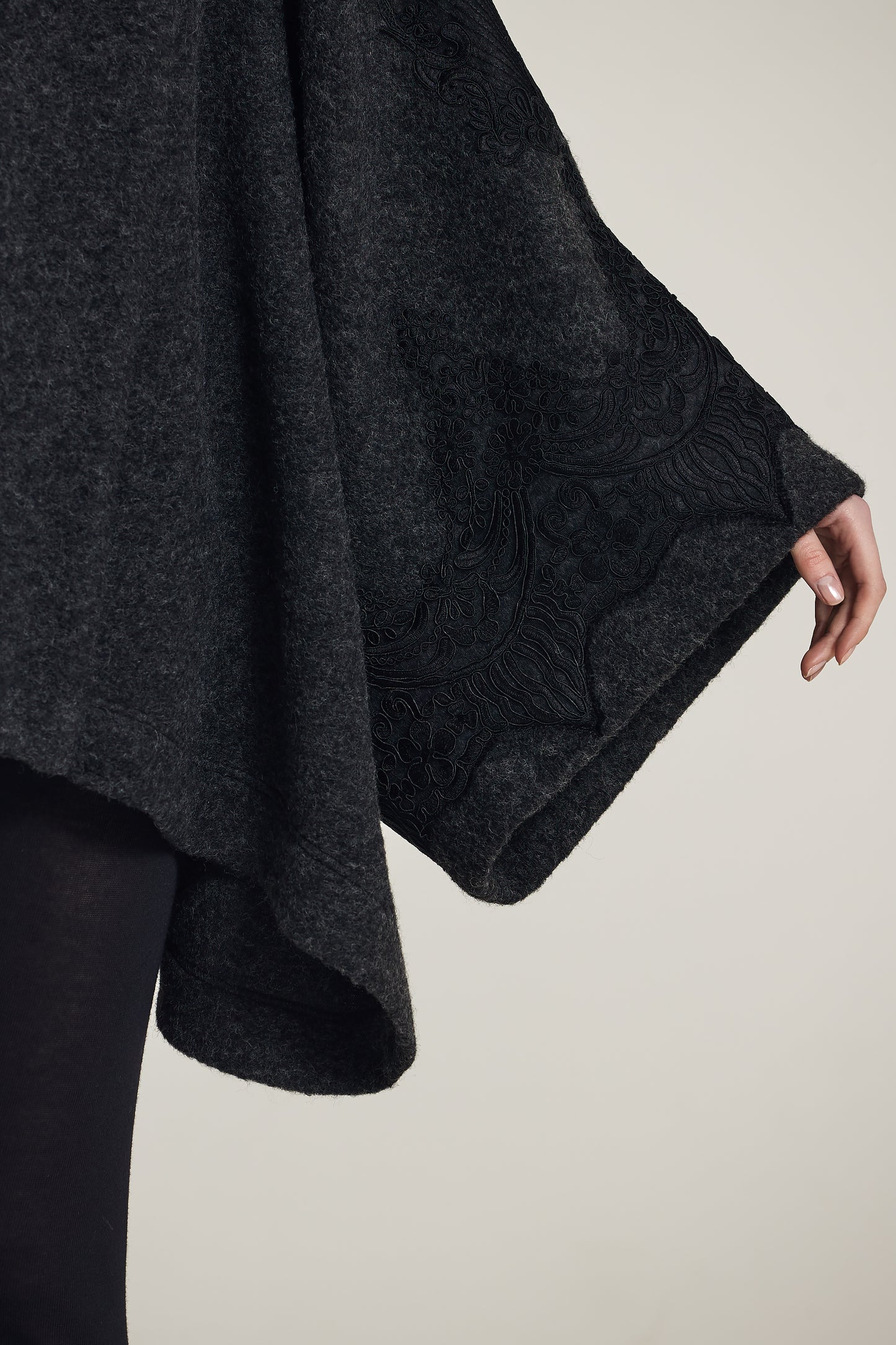 Long Sleeves Wool Jacket With Back Lace