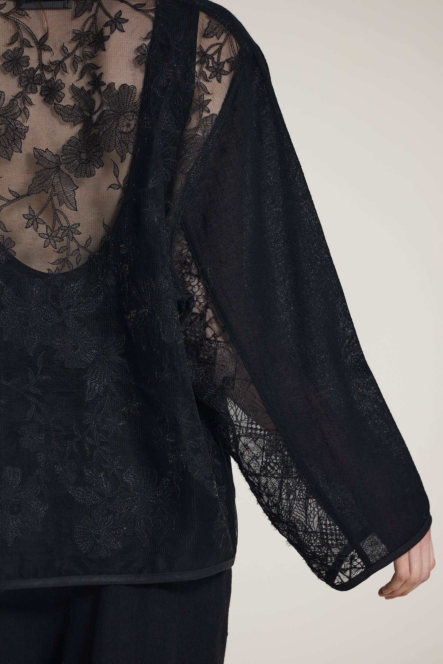 Long Sleeve Wool Top With Lace Back