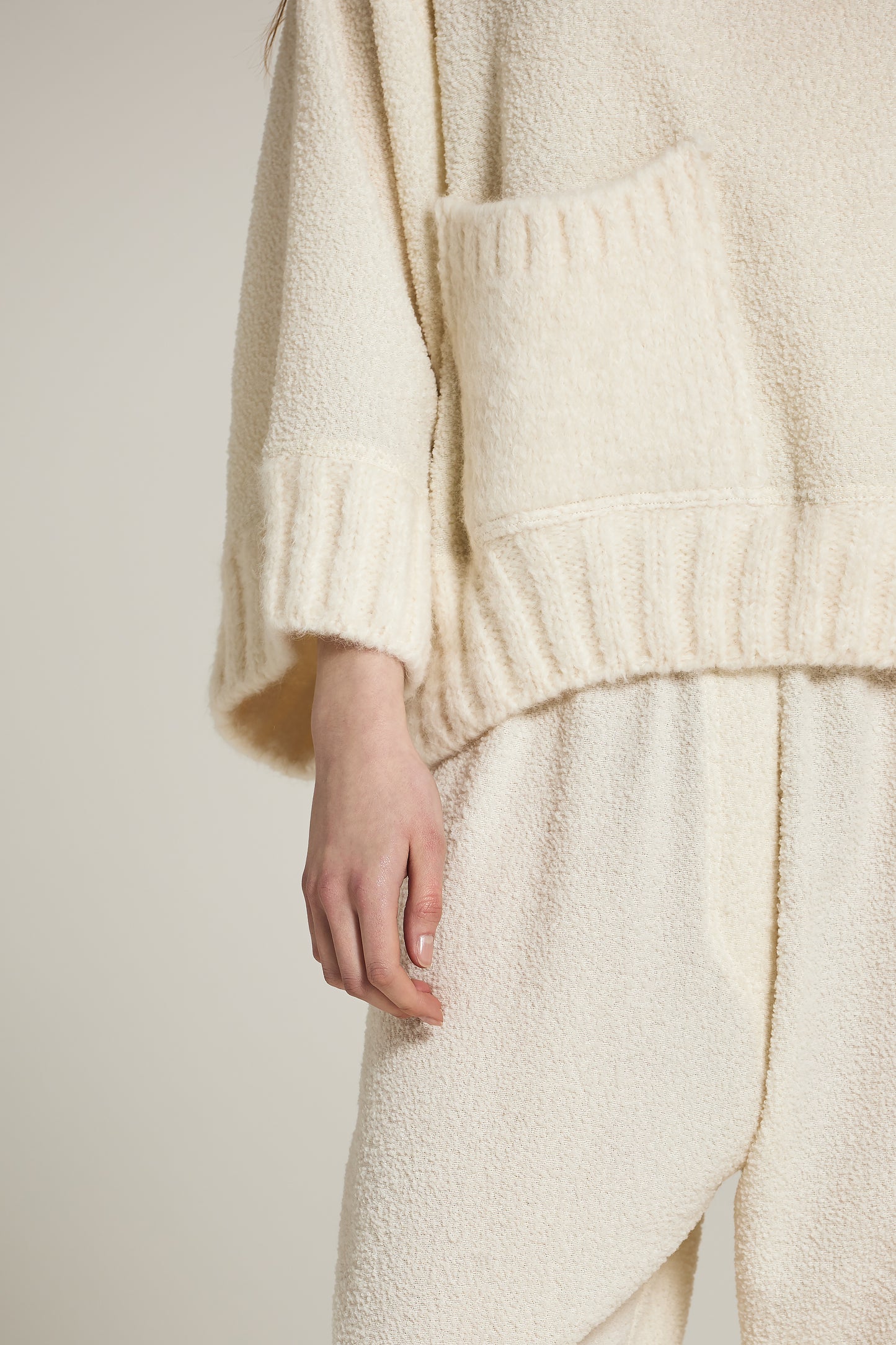 Knitwear Sweater With Side Pocket