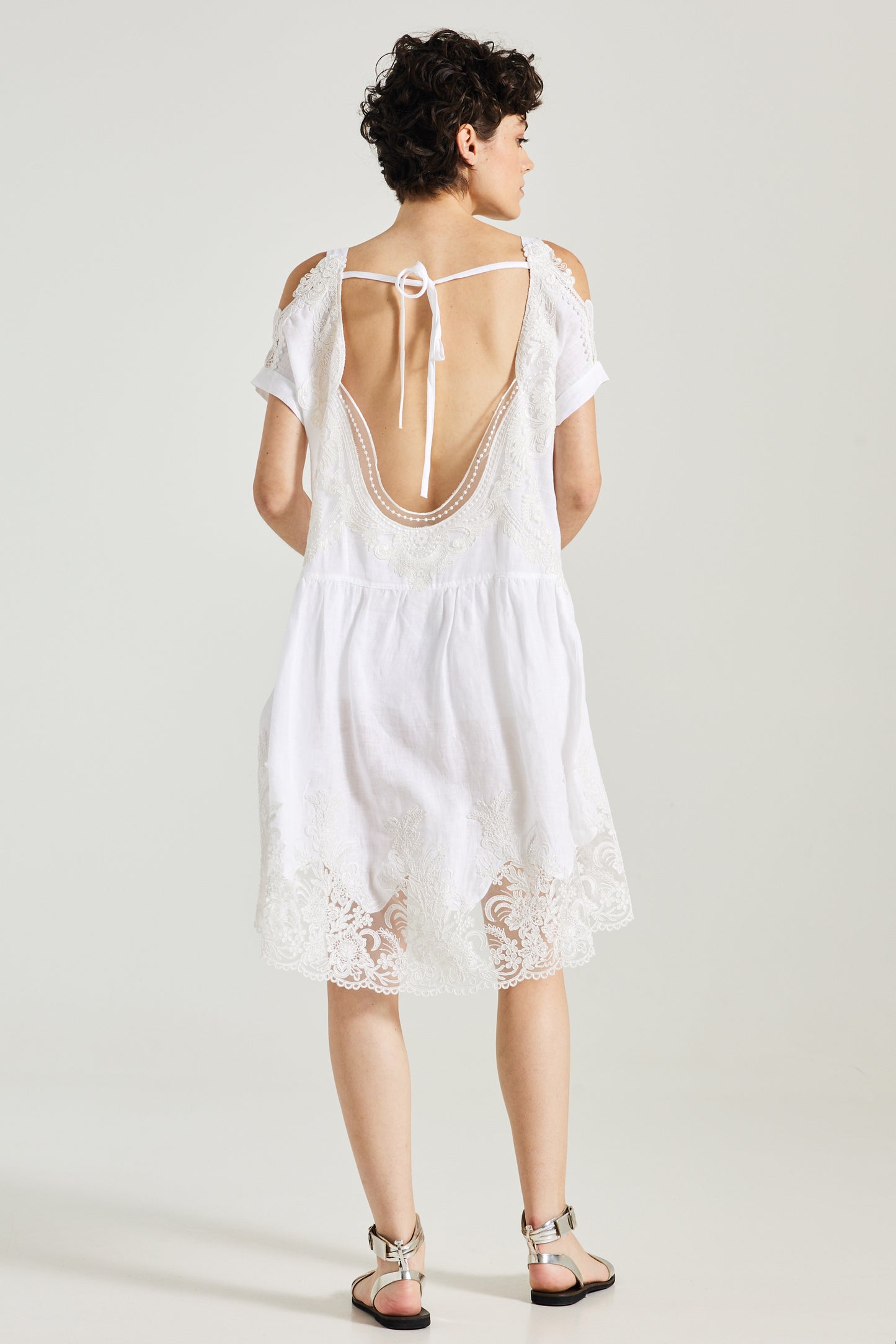 Linen Dress With Open Shoulder And Lace