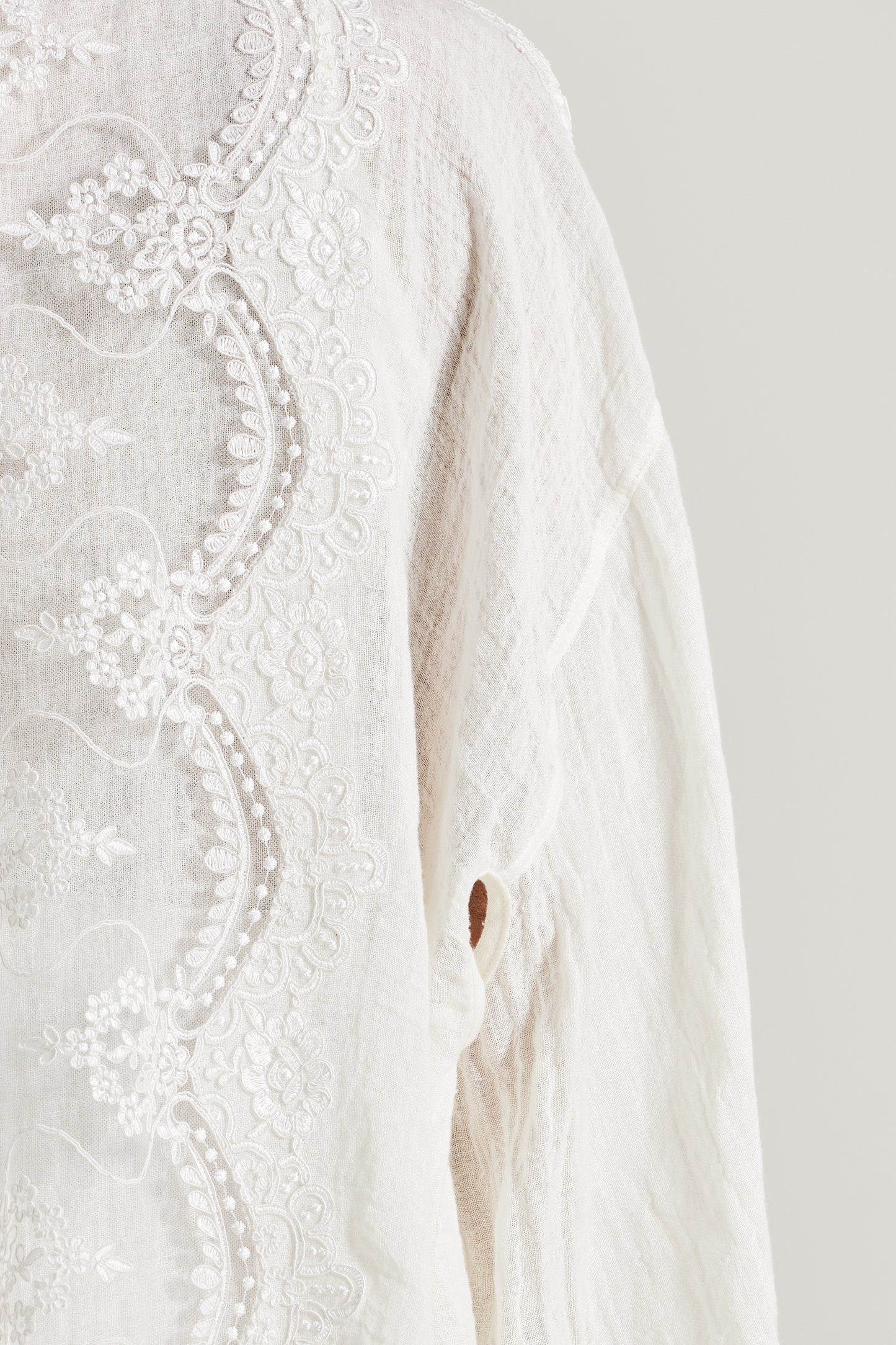 Linen Kimono With Lace Back Details