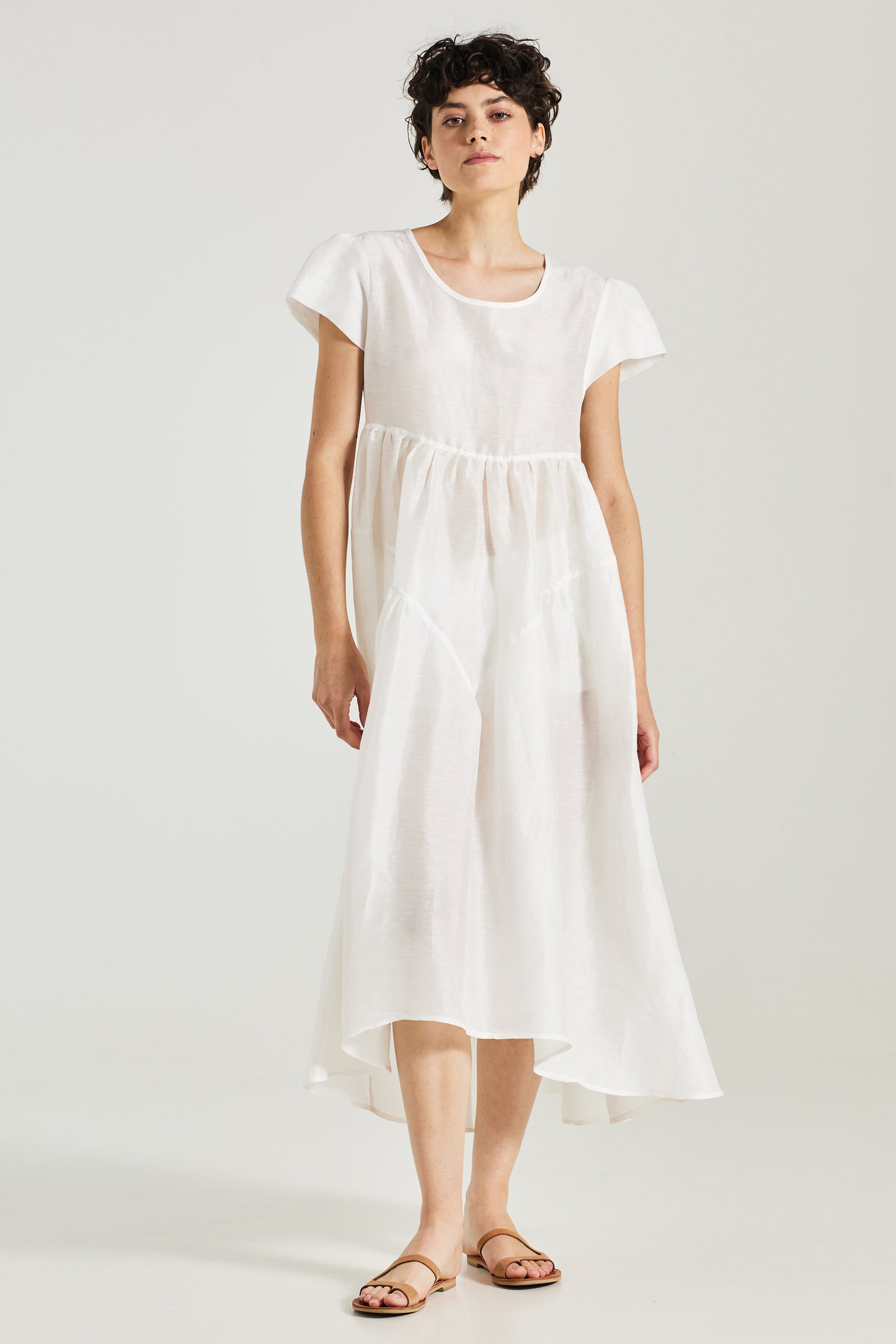 Linen Dress With Open Back And Top Ribbon