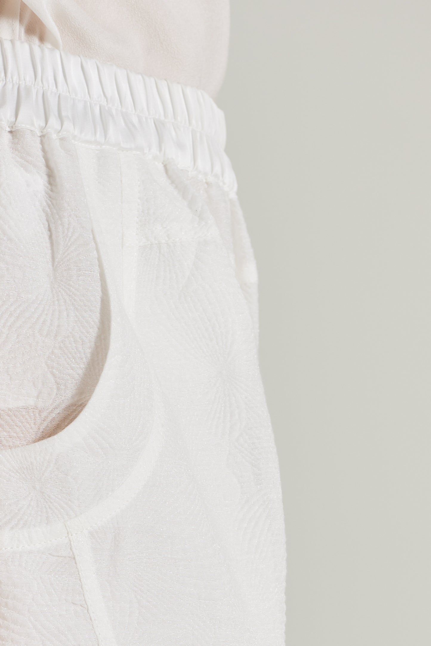 Cotton Trousers With Elastic Waistband And Pockets