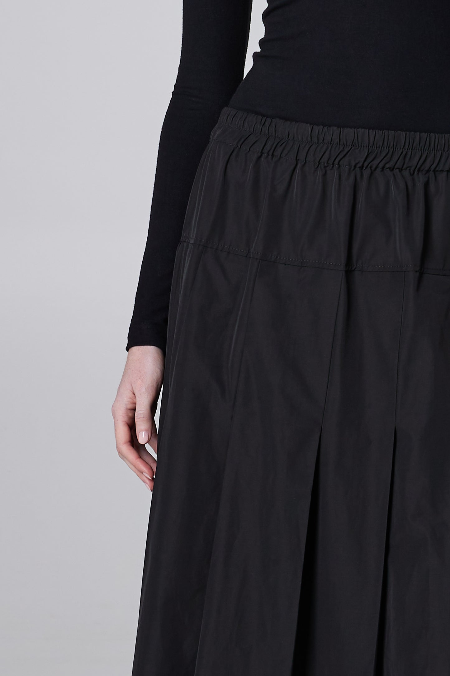 Long Pleated Skirt With Elastic Waistband