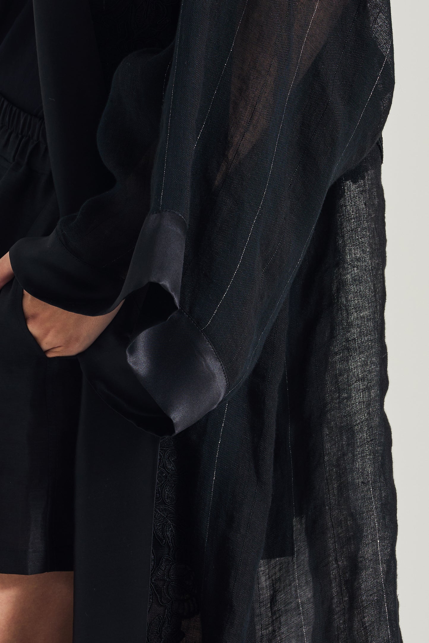 Linen Kimono With Lace Back Details And Silk Borders