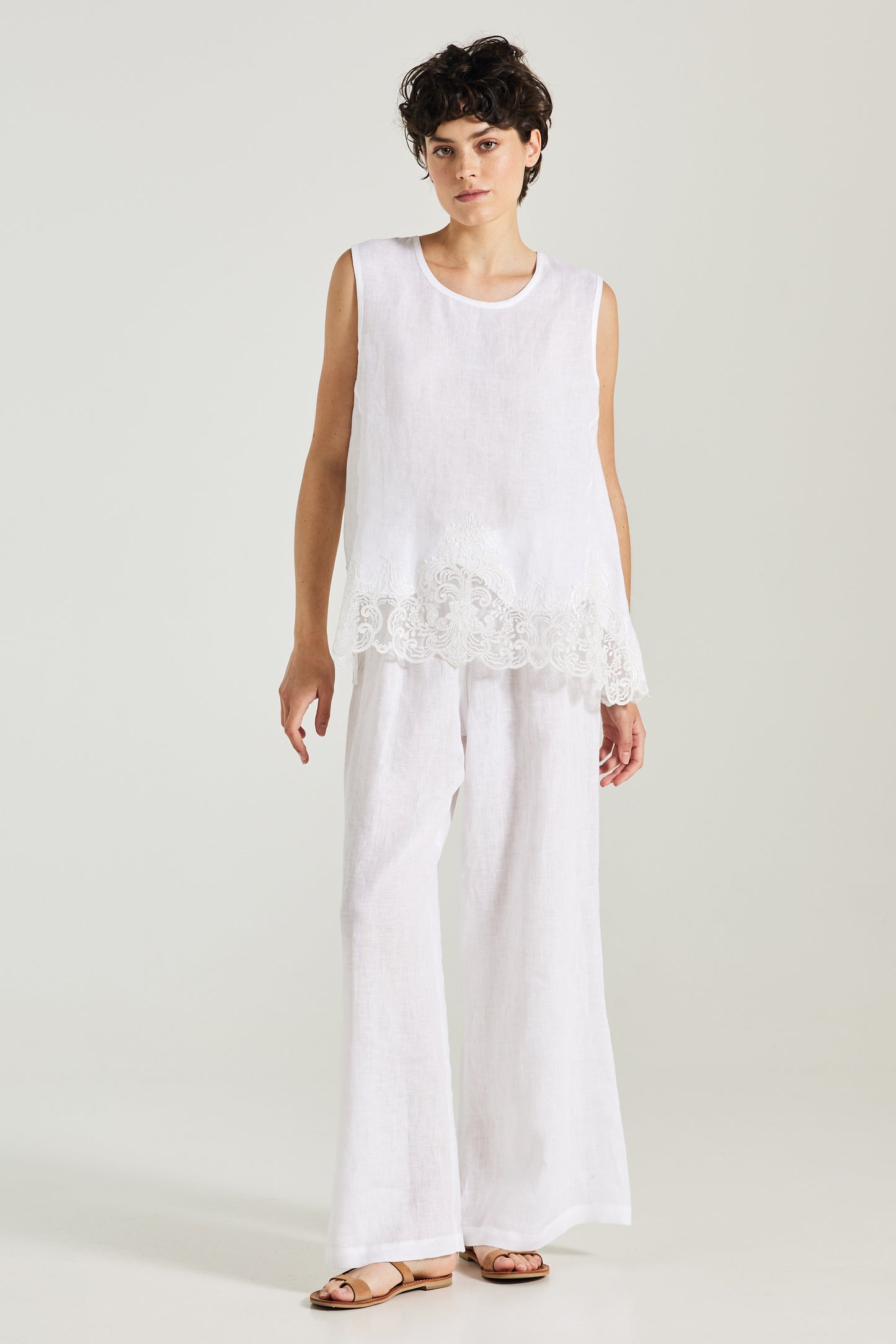 Linen Blouse With Bottom Lace Details