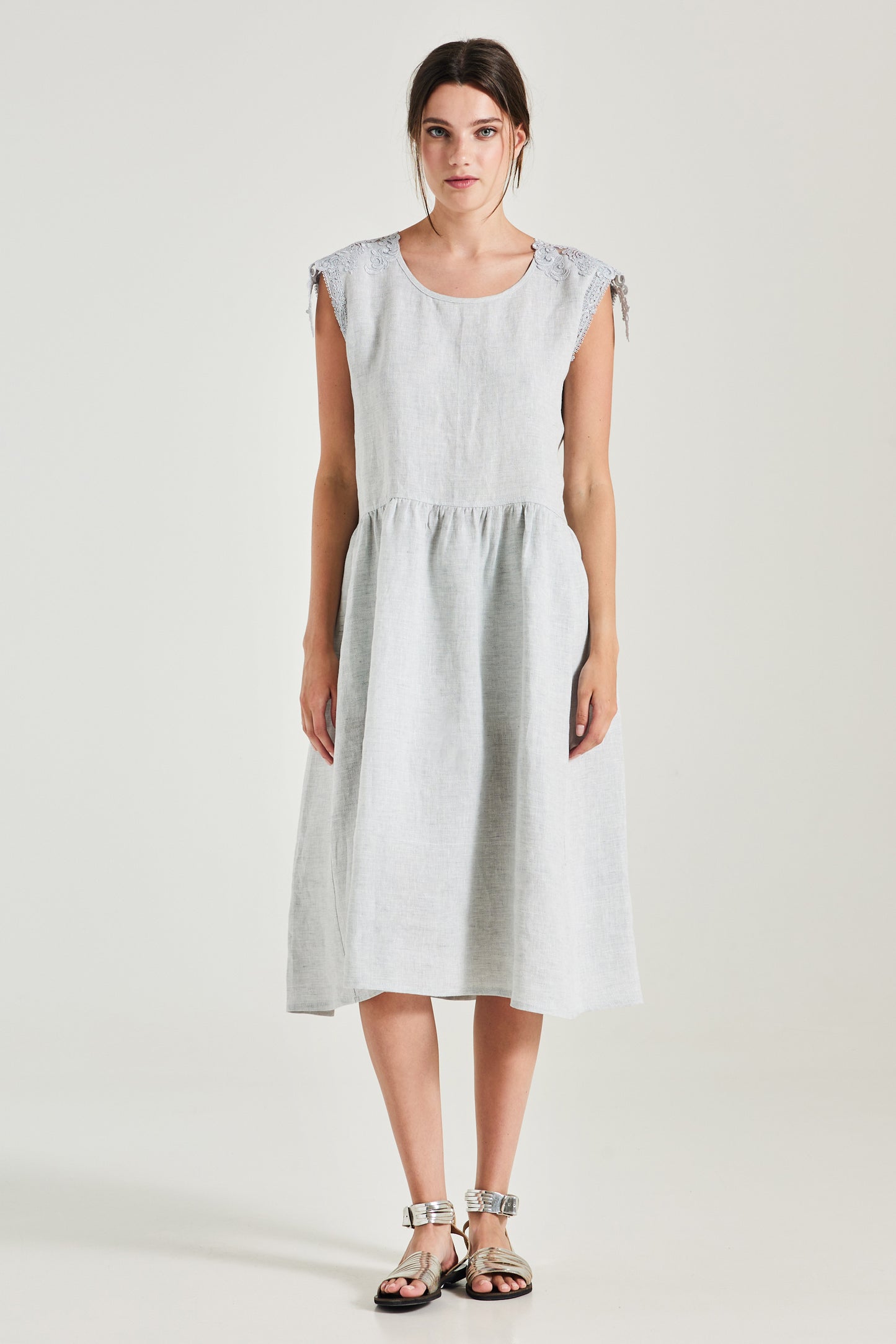 Linen Dress With Open Back Lace Details