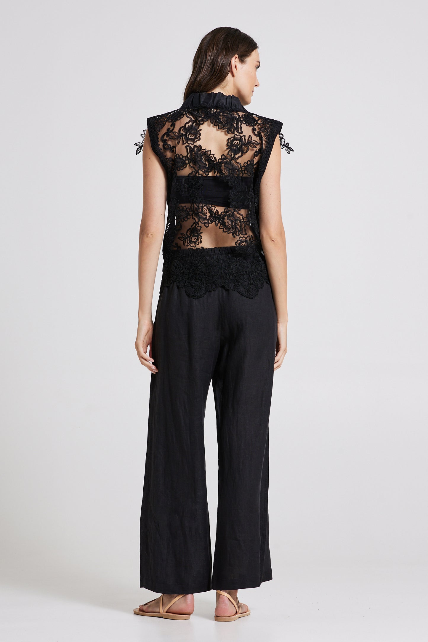 Sleeveless Lace Jacket With Zipper