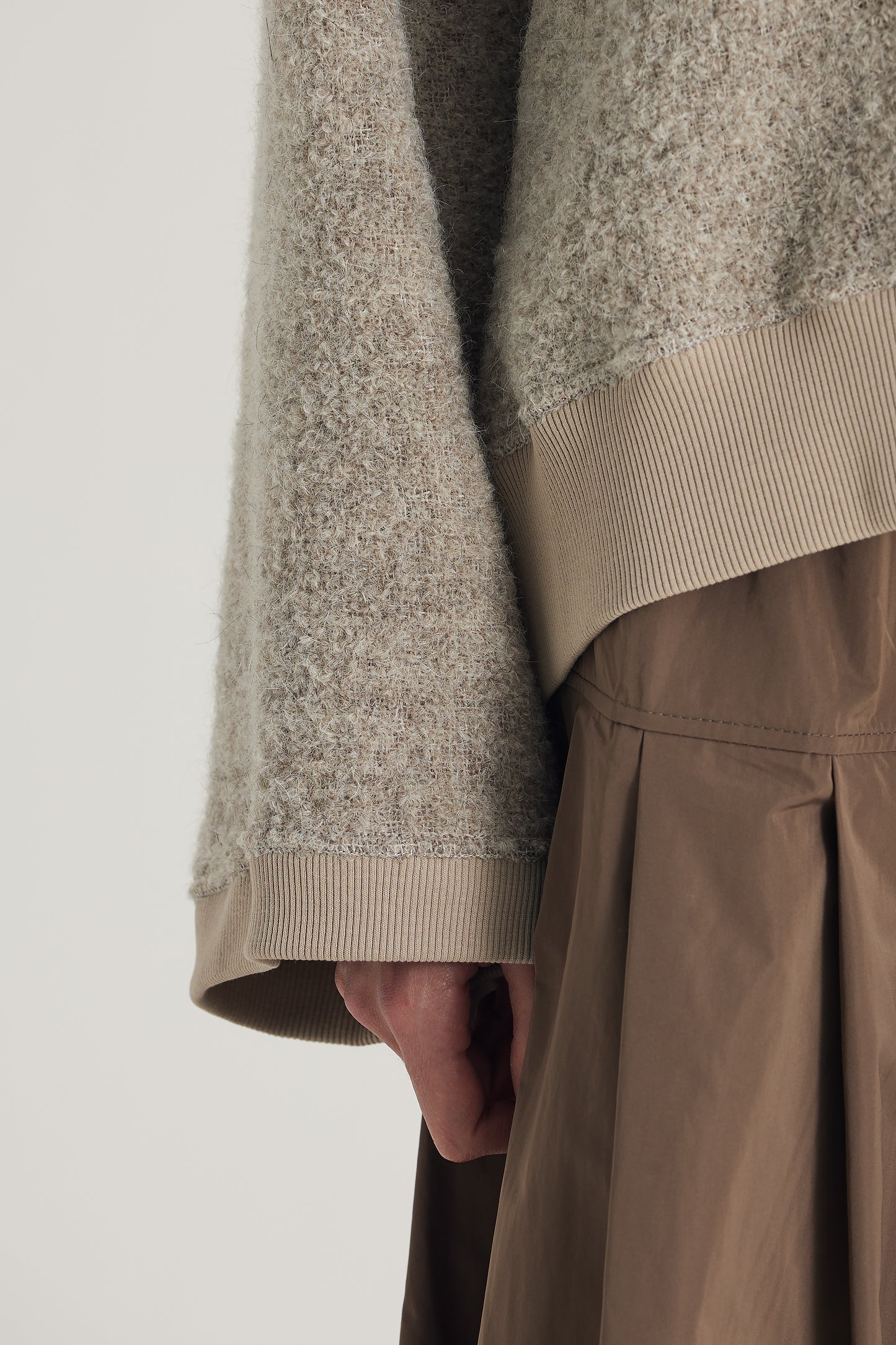 Wool Sweater With Long Sleeves And Round Neckline