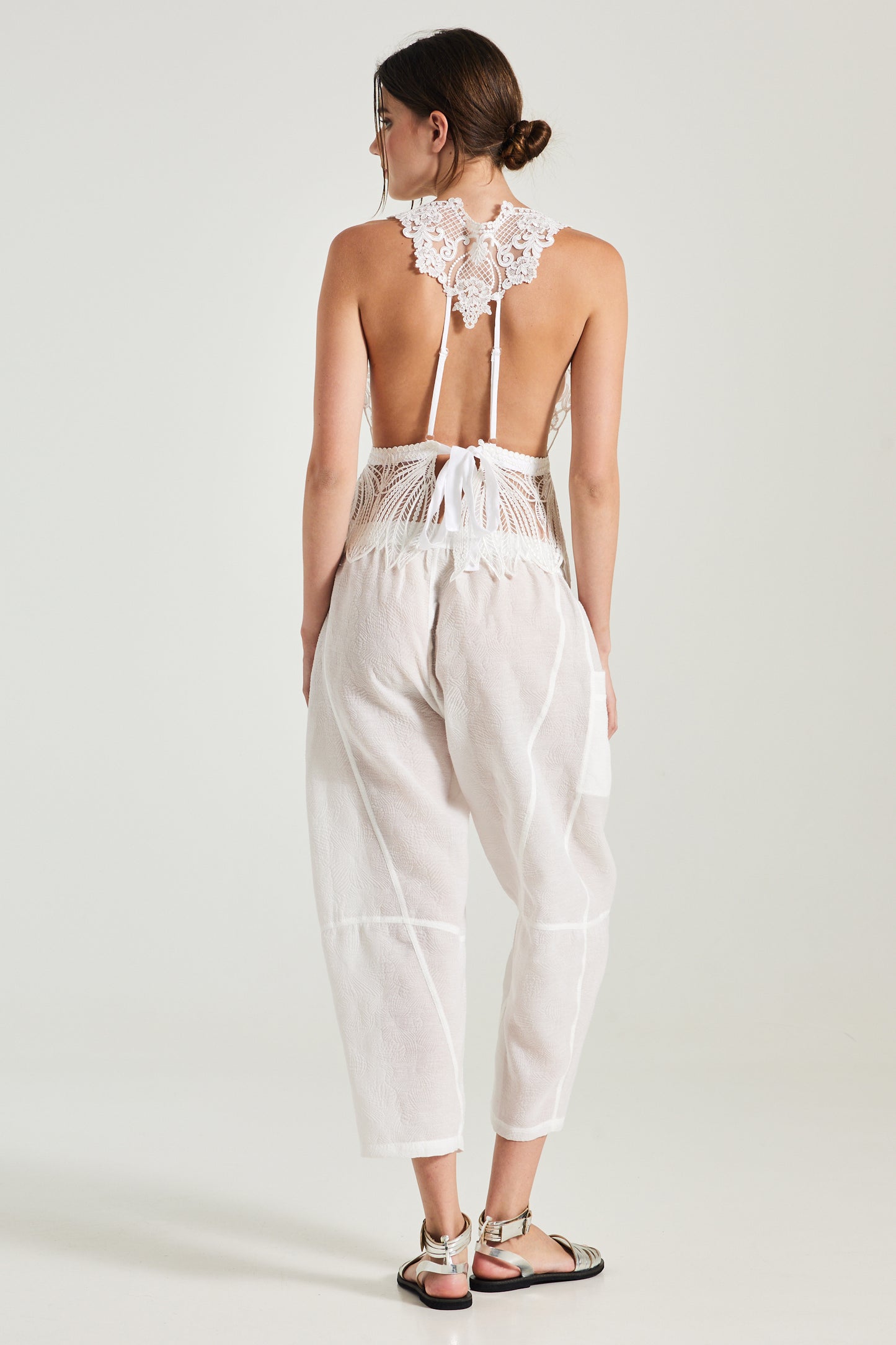 Lace Blouse With Open Back And Bottom Ribbon