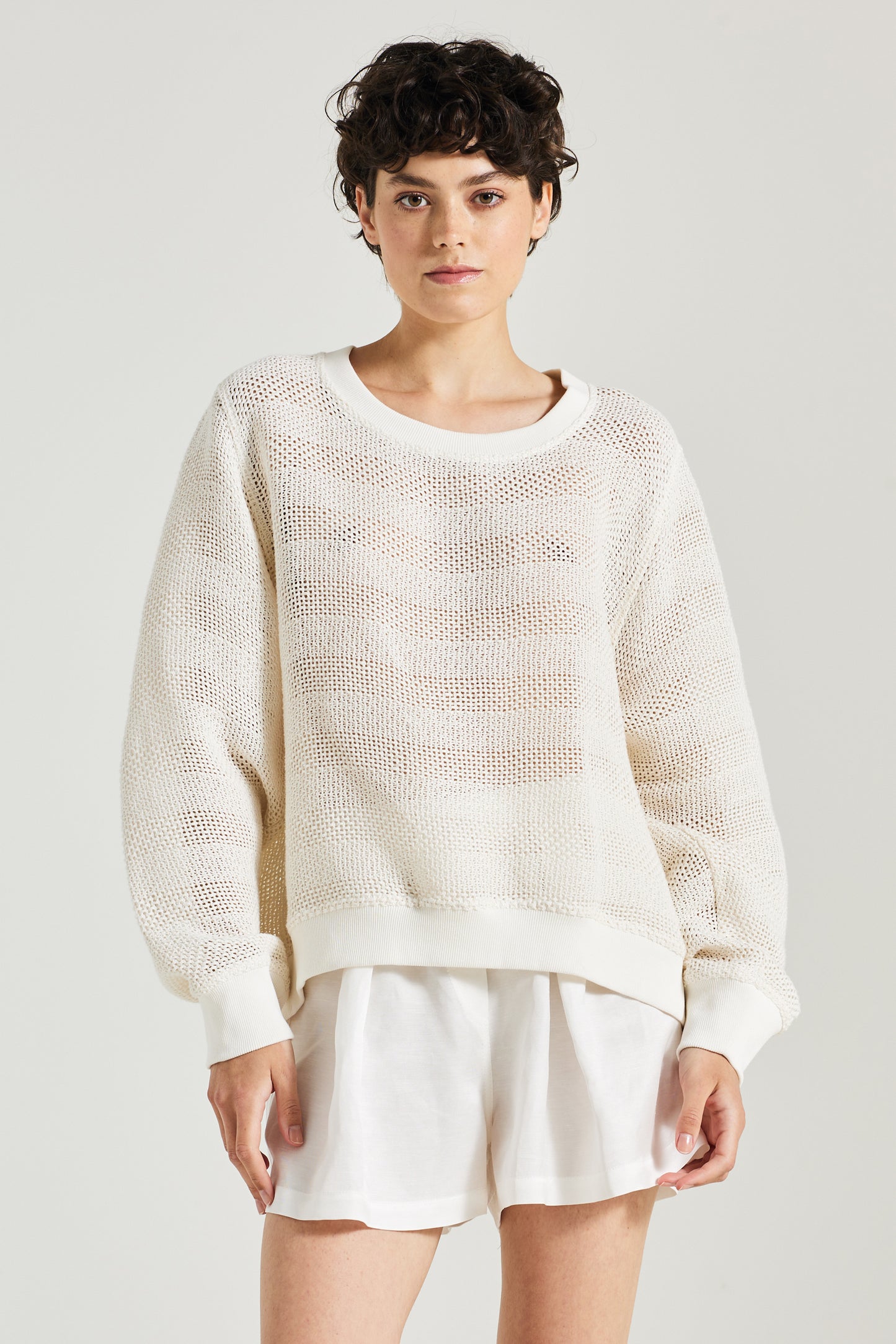 Linen Knitwear Sweater With Back Lace Details