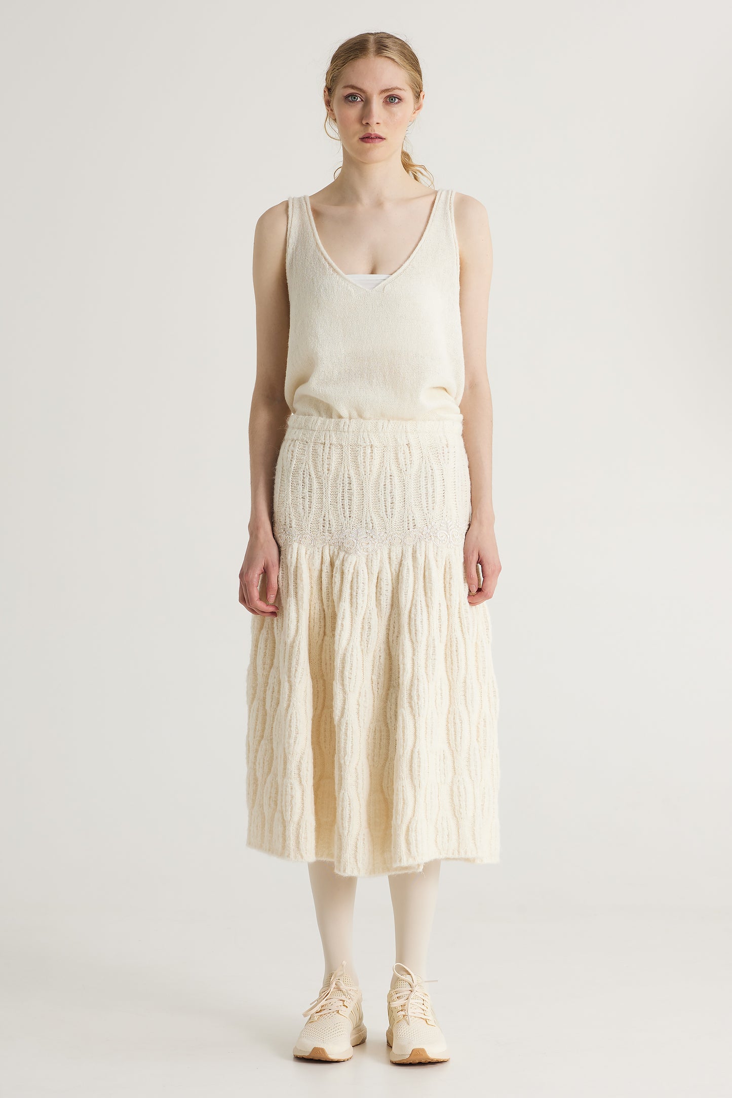 Wool Long Skirt With Elastic Waistband And Lace Details