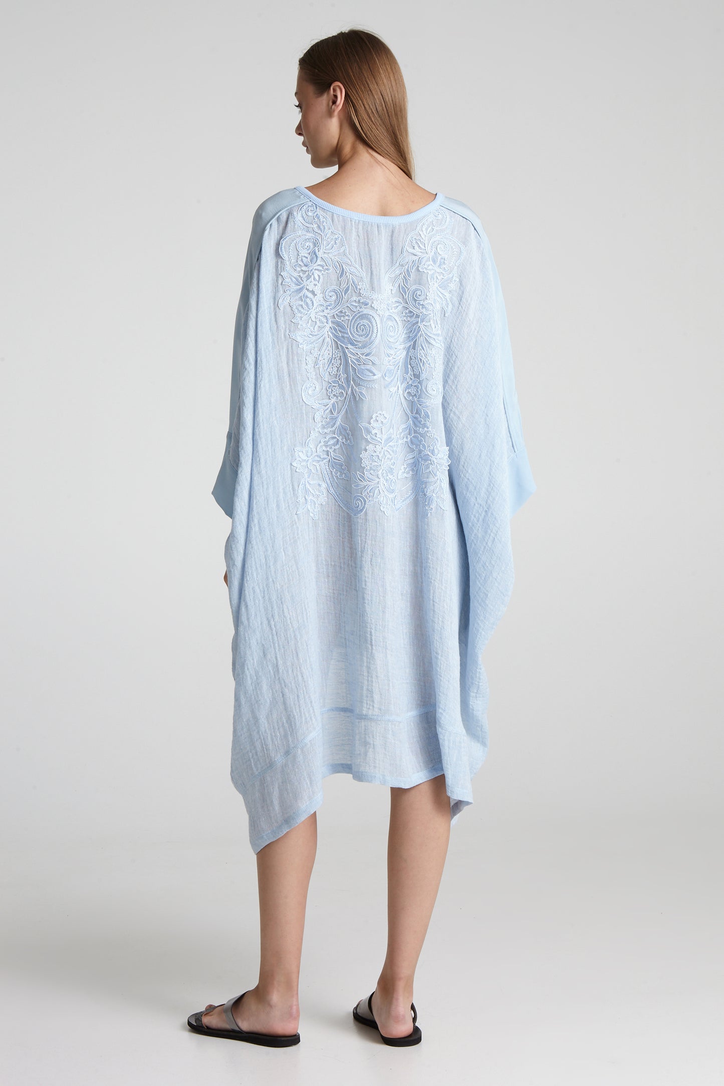 Wide linen caftan