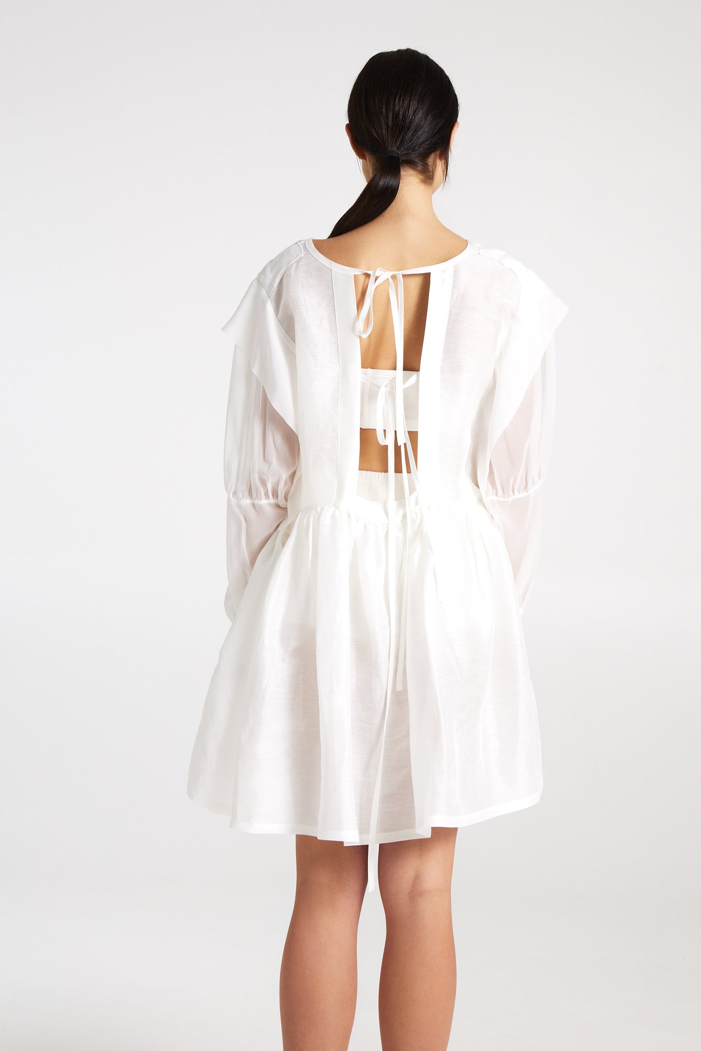 Long sleeve short dress