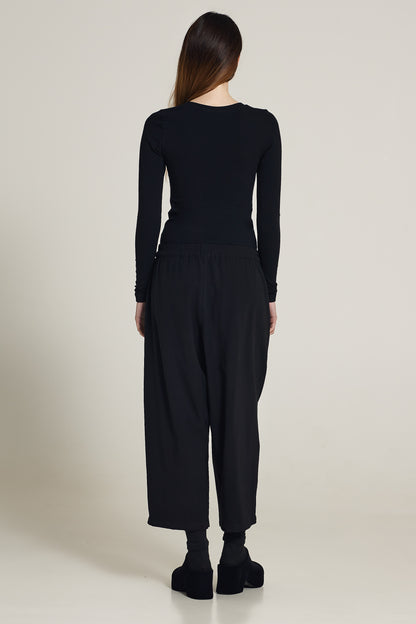 Loose Trousers With Elastic Waistband