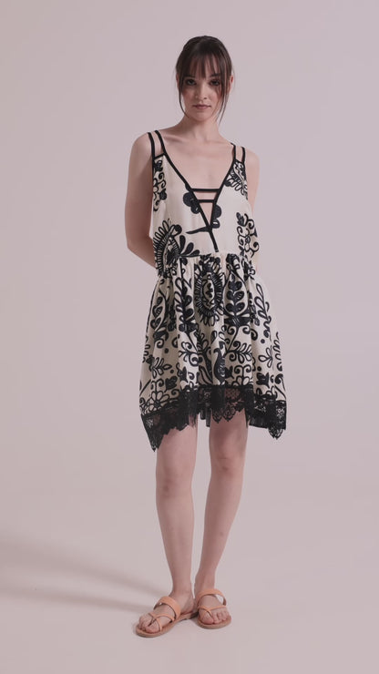 Silk Dress With Open Back And Bottom Lace