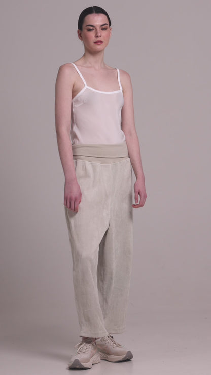 Straight Trousers With Elastic Waistband