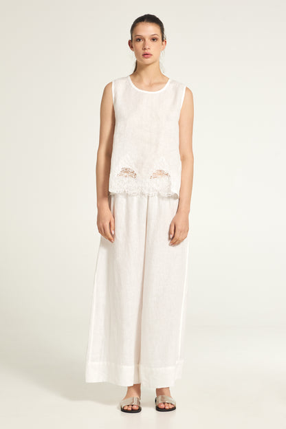 Camisole with lace