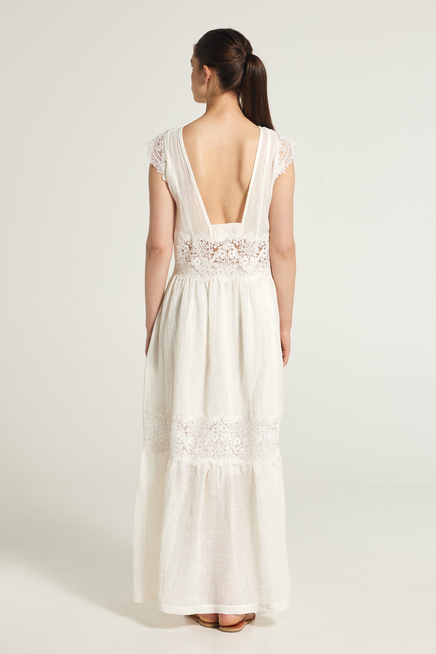 Long linen dress with vertical lace