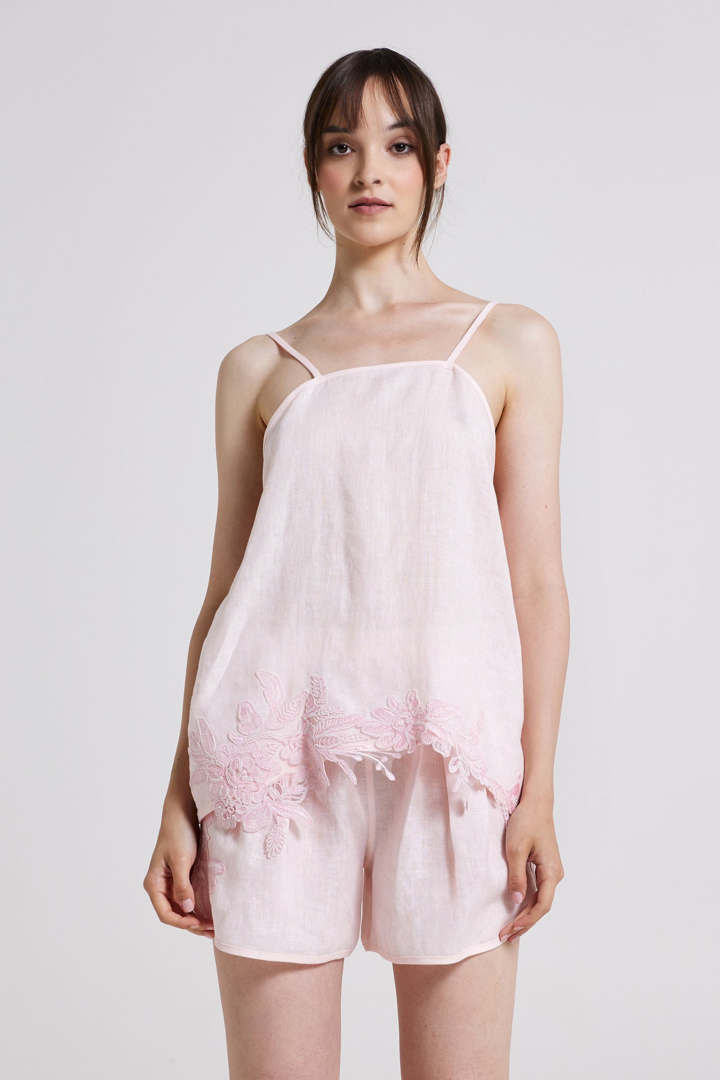 Sleeveless Linen Top With Bottom Lace Details