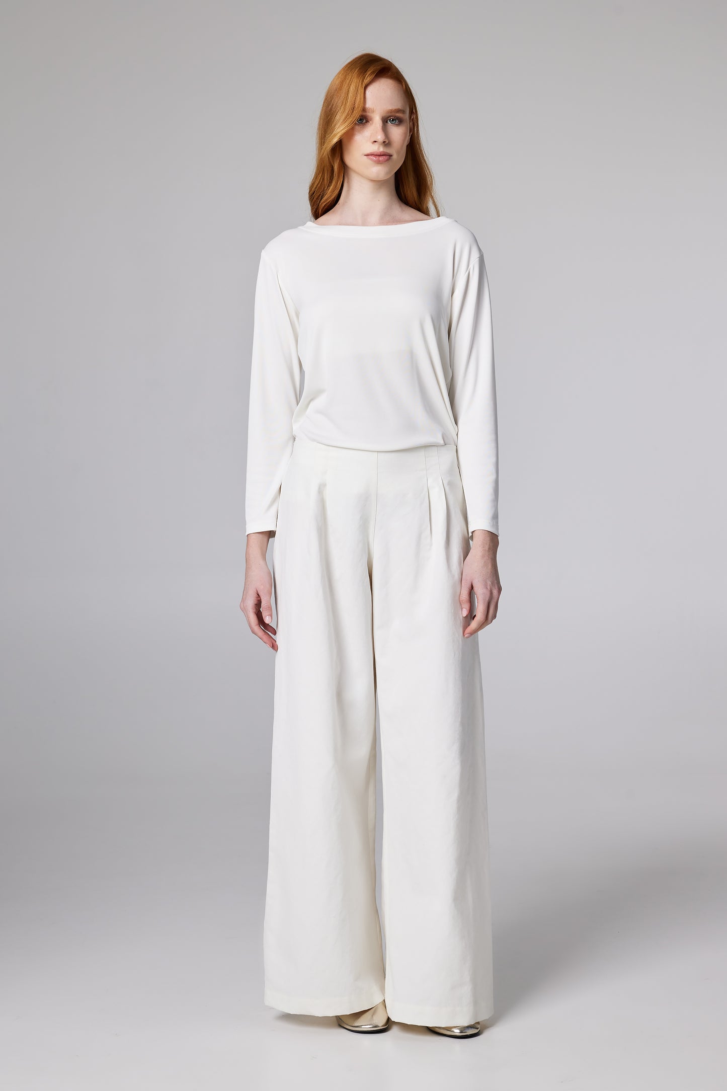 Cotton And Linen Wide Trousers With Elastic Back