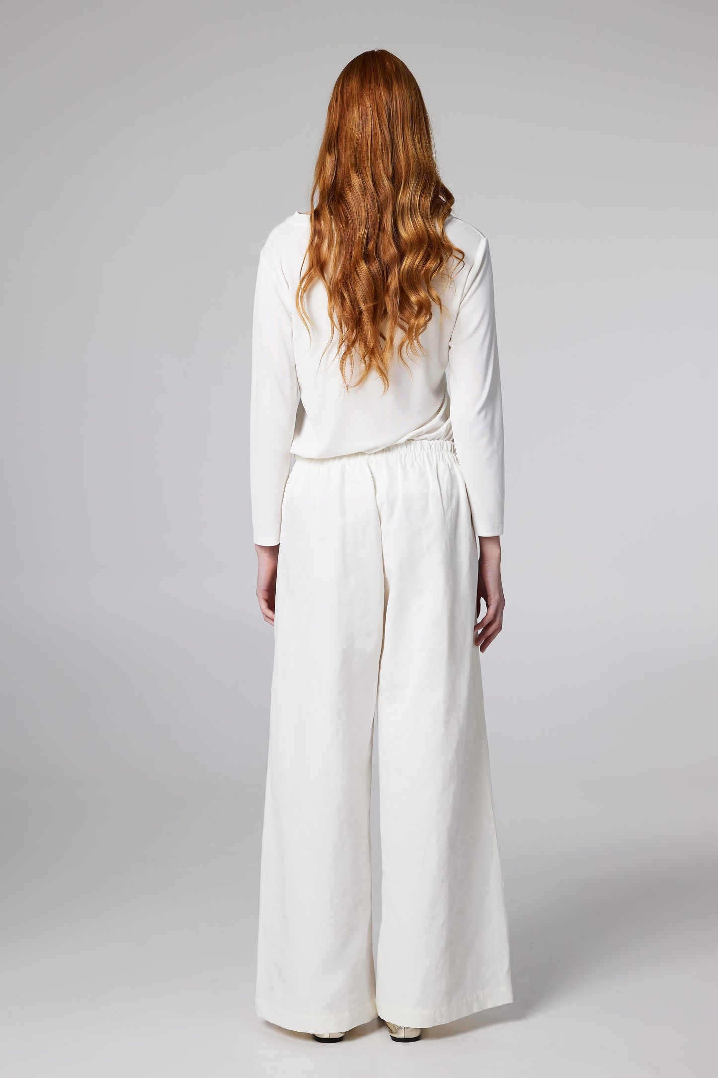 Cotton And Linen Wide Trousers With Elastic Back