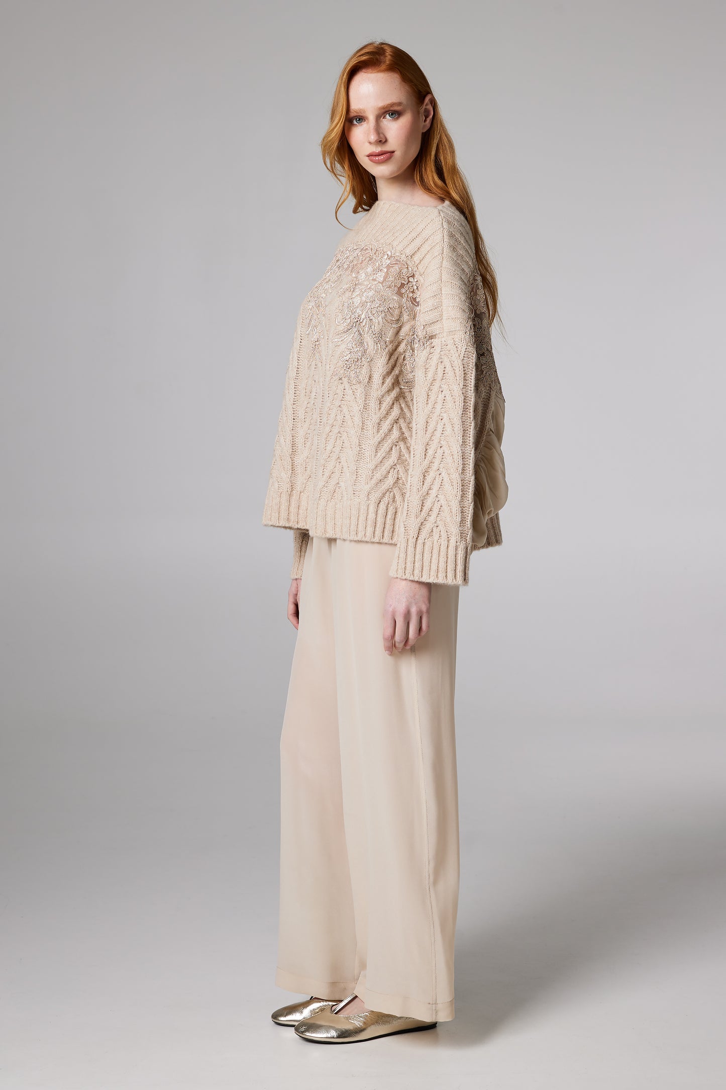 Sweater With Bateau Neckline And Lace Details