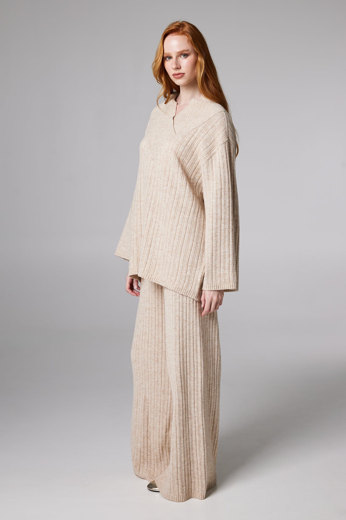 V-Neck Wool Sweater With Long Sleeve