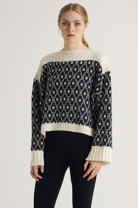 Wool Sweater With Bicolor Knitted Pattern