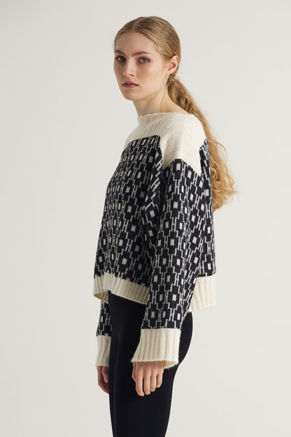 Wool Sweater With Bicolor Knitted Pattern