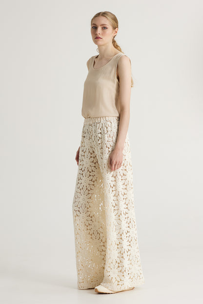 Flower Lace Trousers With Elastic Waistband