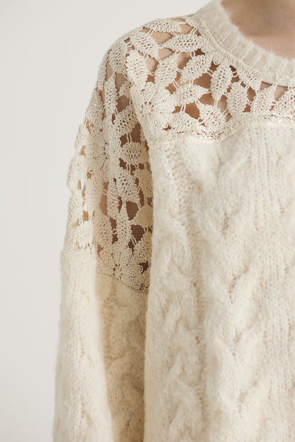 Knitwear Blouse With Top Flower Lace Details