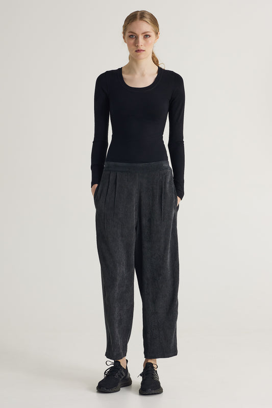 Corduroy Pants With Elastic Waistband And Back Pockets