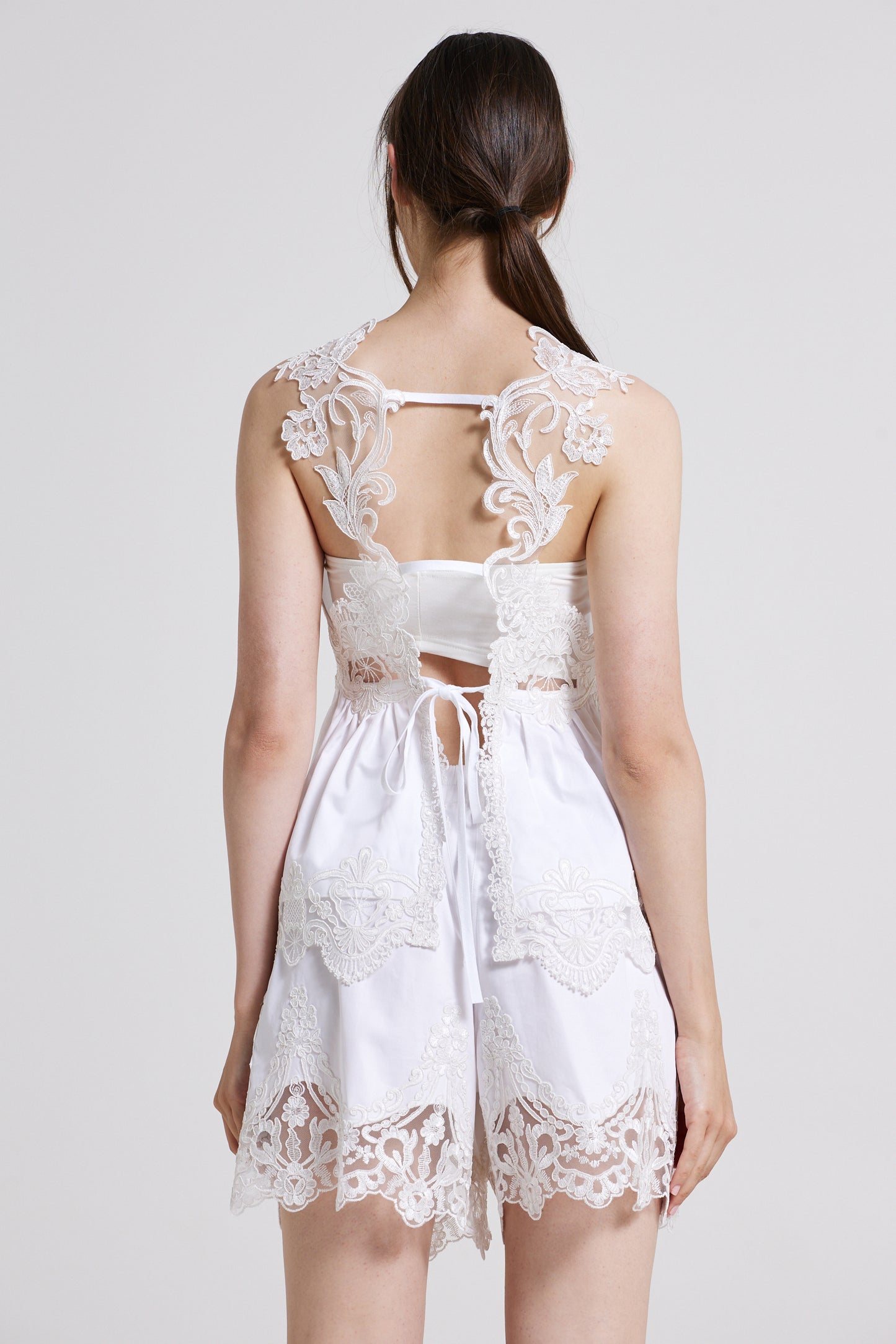Cotton Shorts With Bottom Lace Details And Elastic Waistband