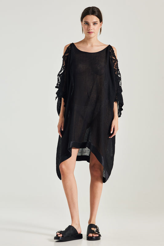 Caftan With Lace Sleeve Openings