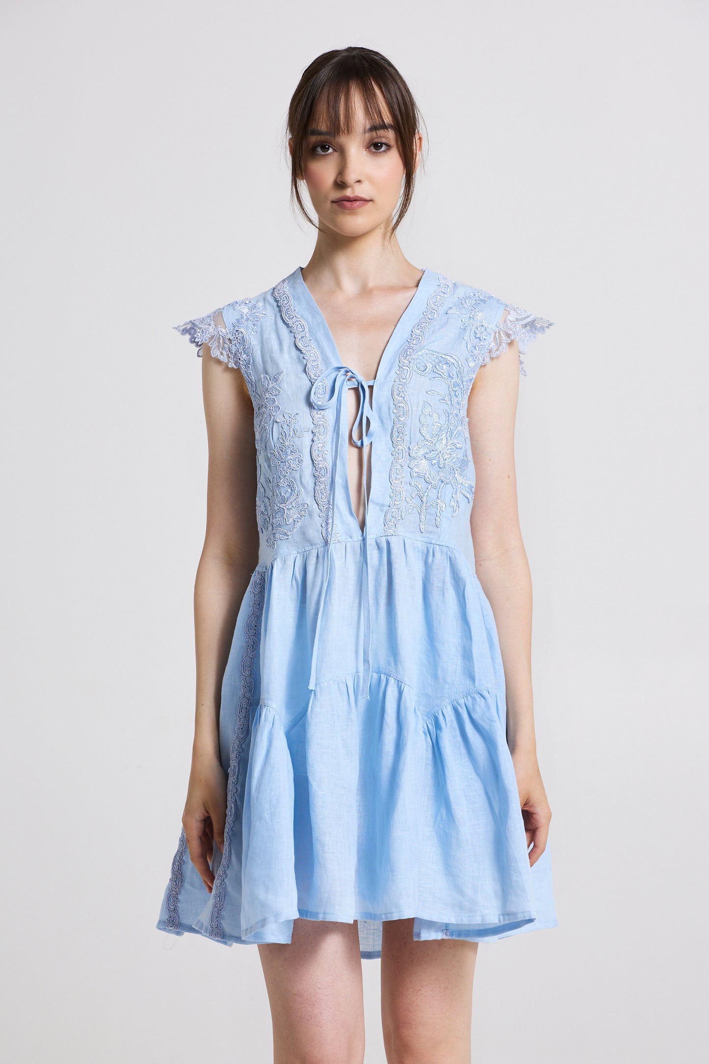 Mini Linen Dress With Front Ribbon And Lace Details