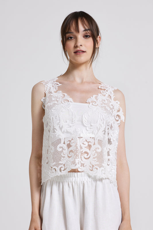 Lace Crop-Top With Back Openings