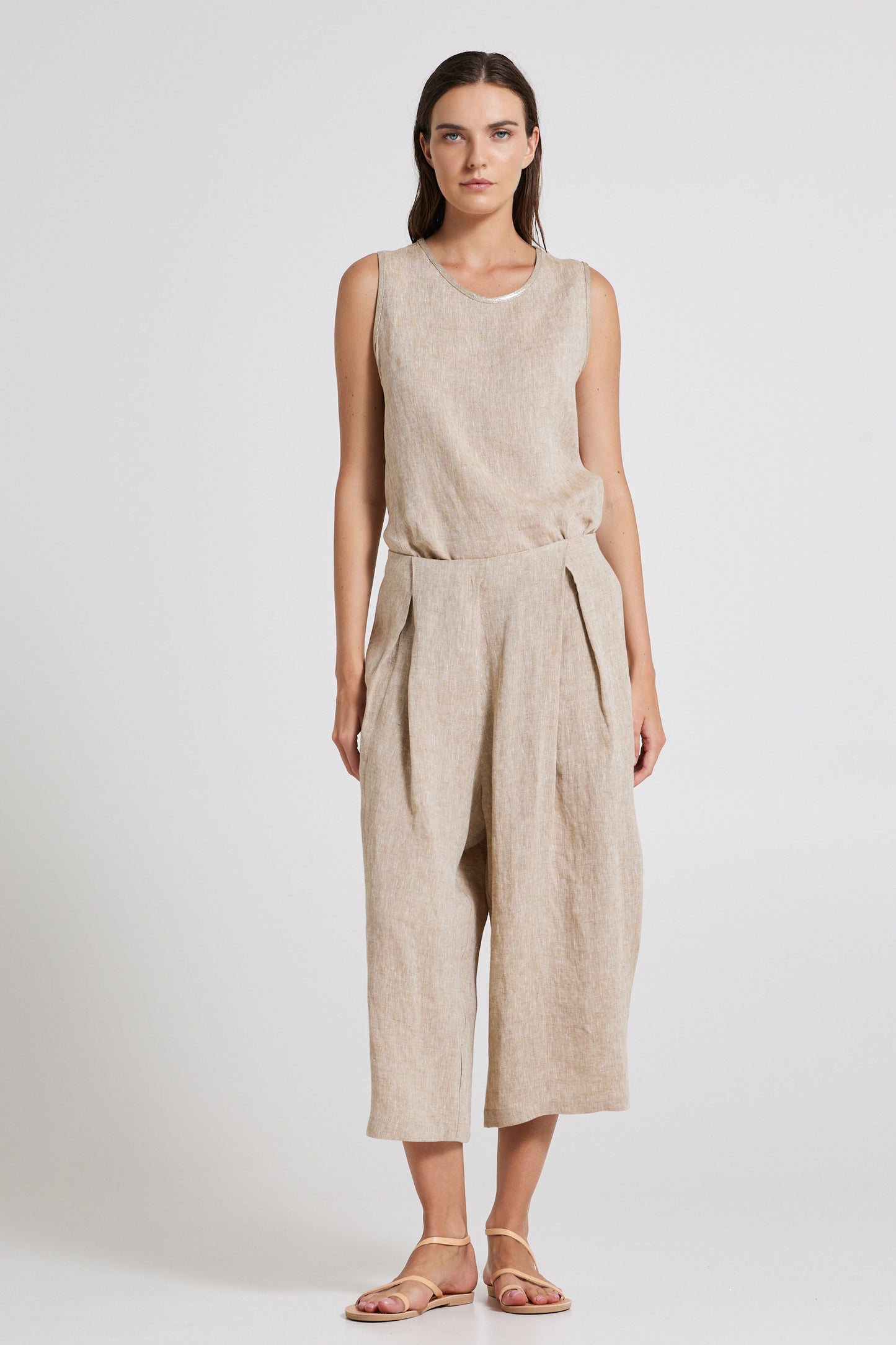 Capri Linen Trousers With Pockets