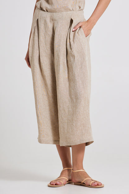 Capri Linen Trousers With Pockets