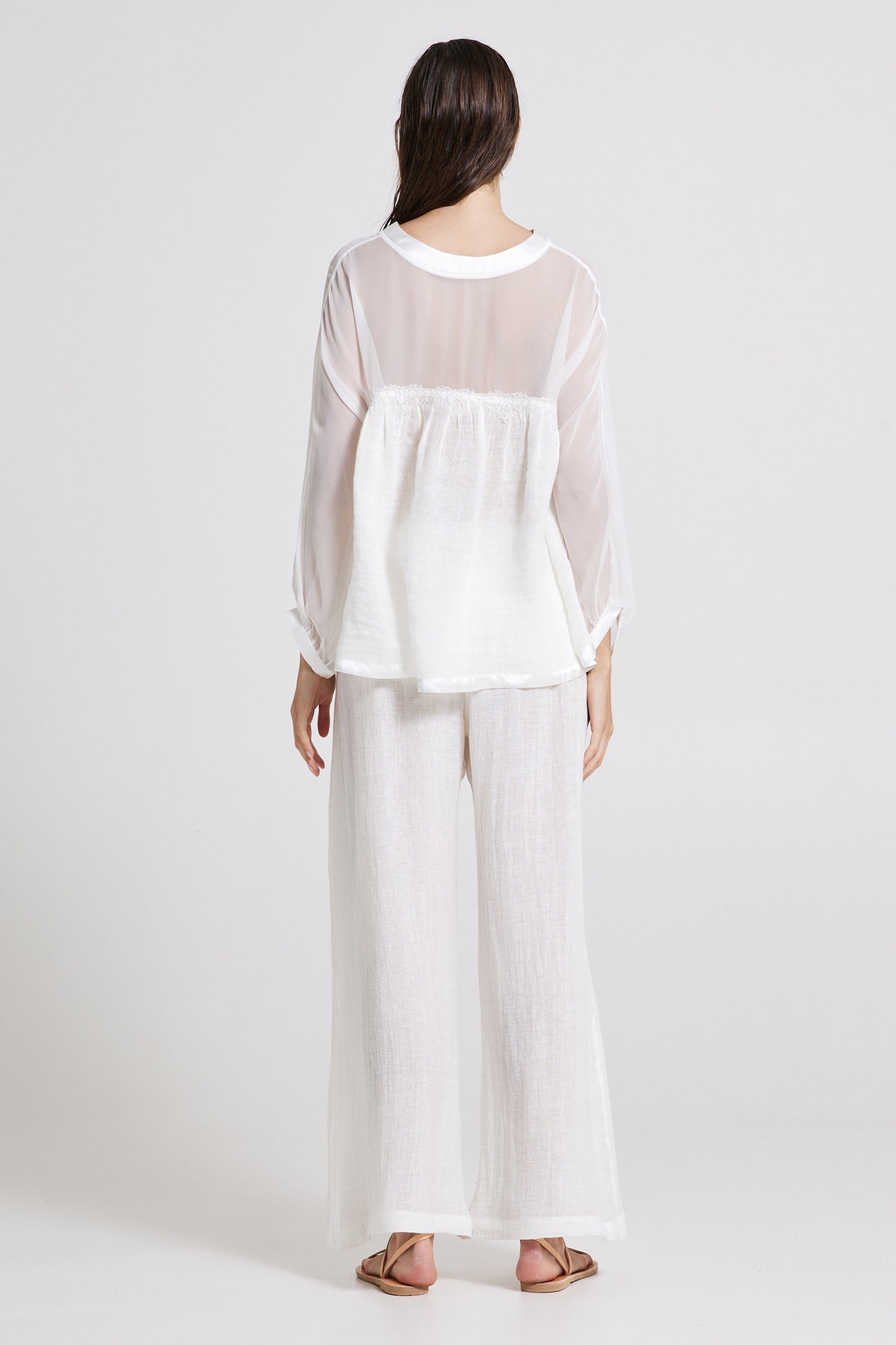 Linen And Silk Blouse With Long Sleeves
