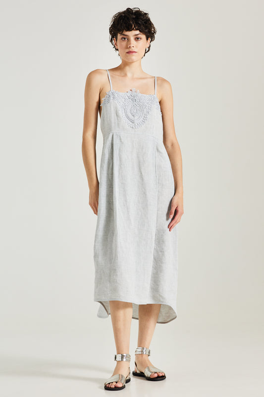 Sleeveless Linen Dress With Front Lace Details And Open Back