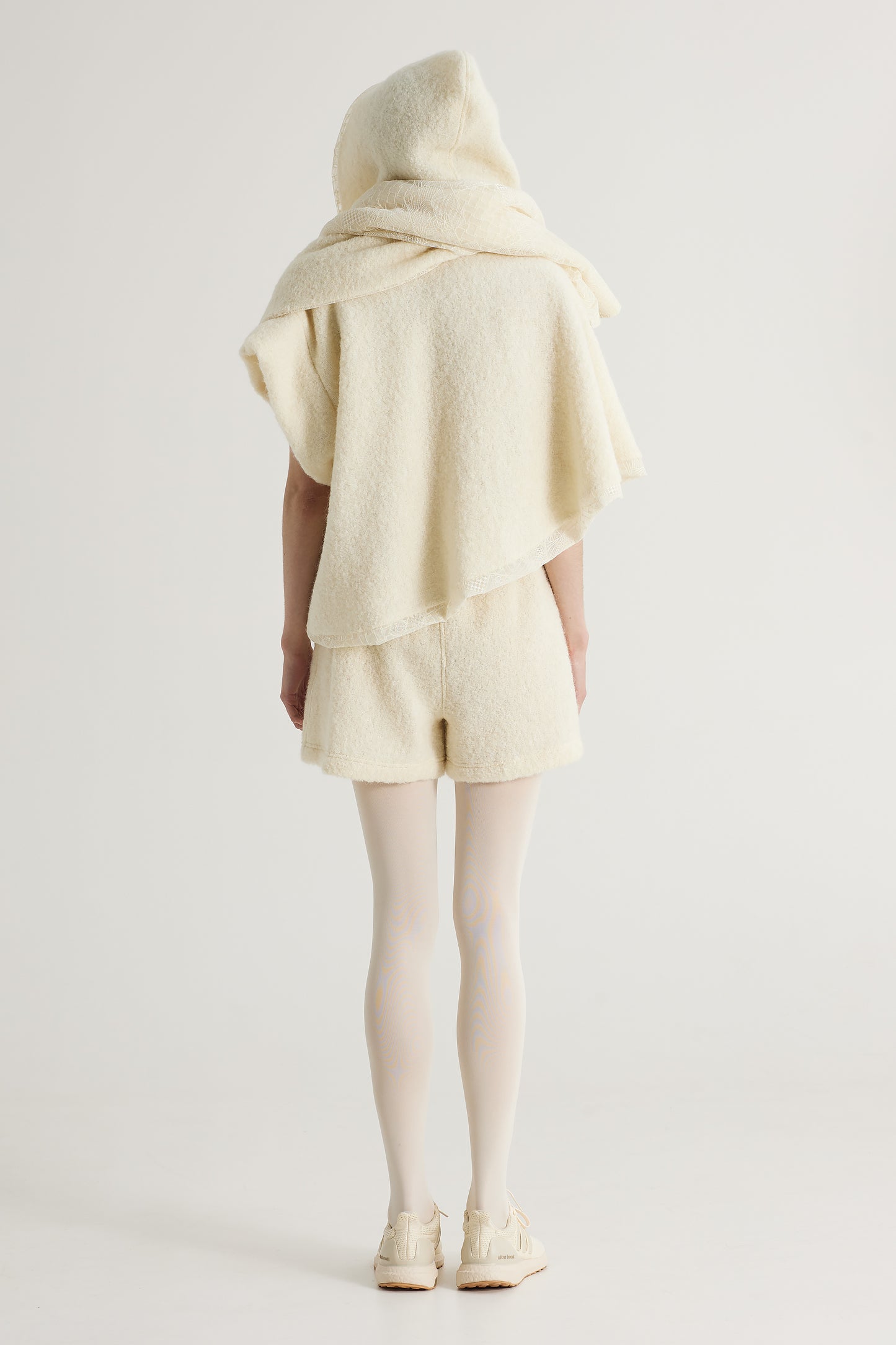 Wool Stole With Lace Details