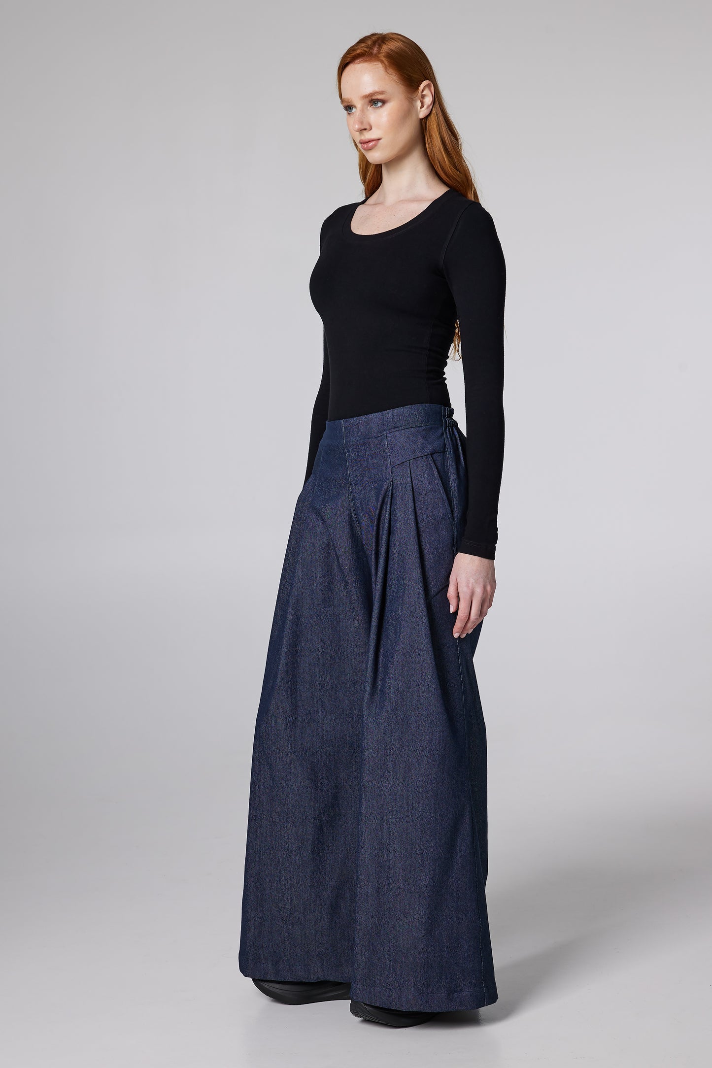 Wide Denim Trousers With Pockets And Front Pleats