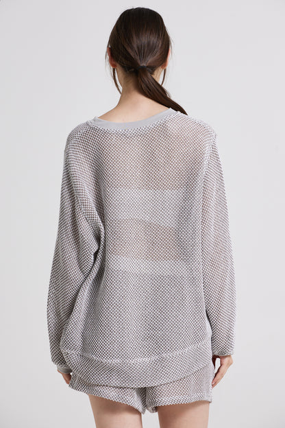 Light Knitwear Sweater With Metallic Details