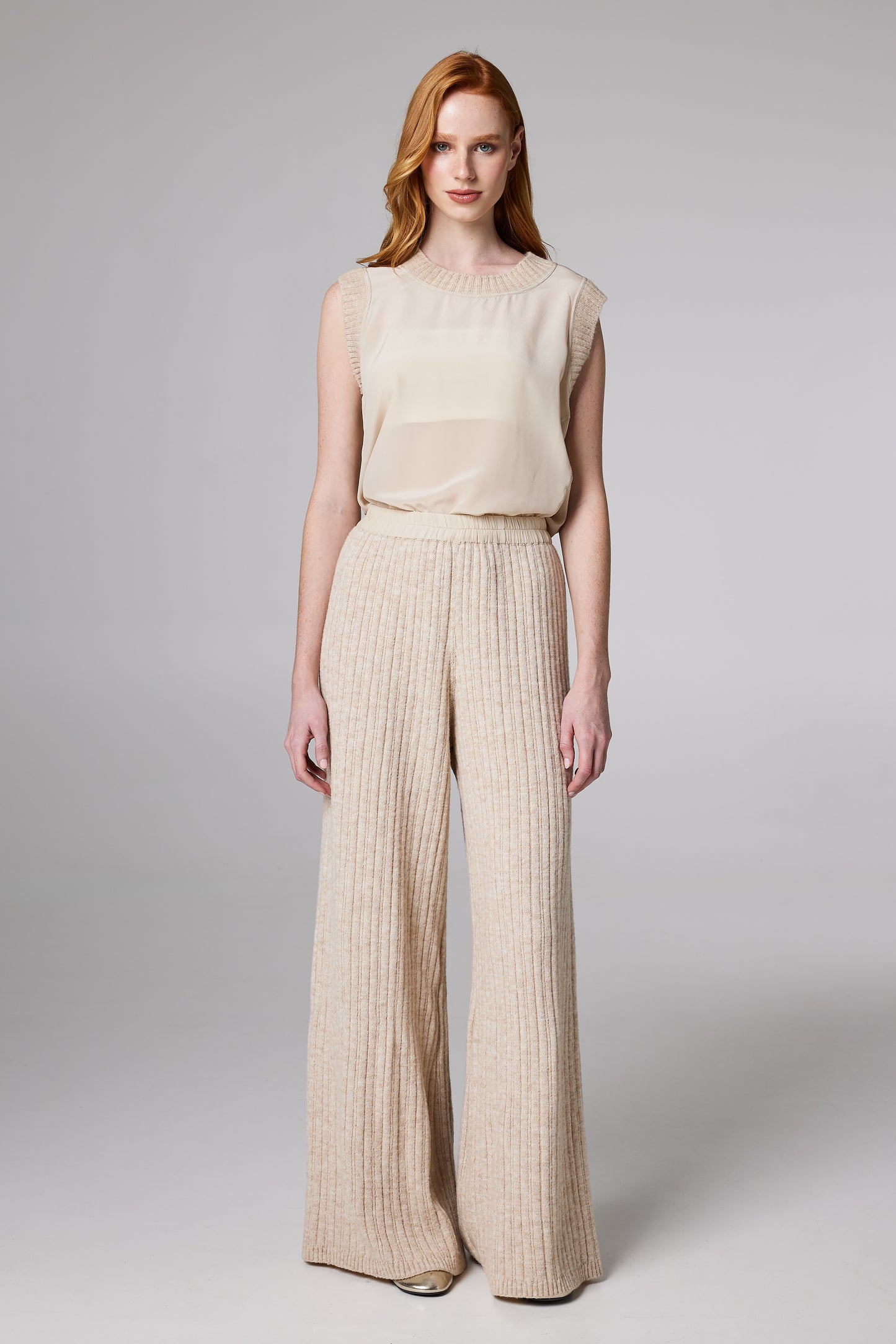 Wool Wide Trousers With Elastic Waistband