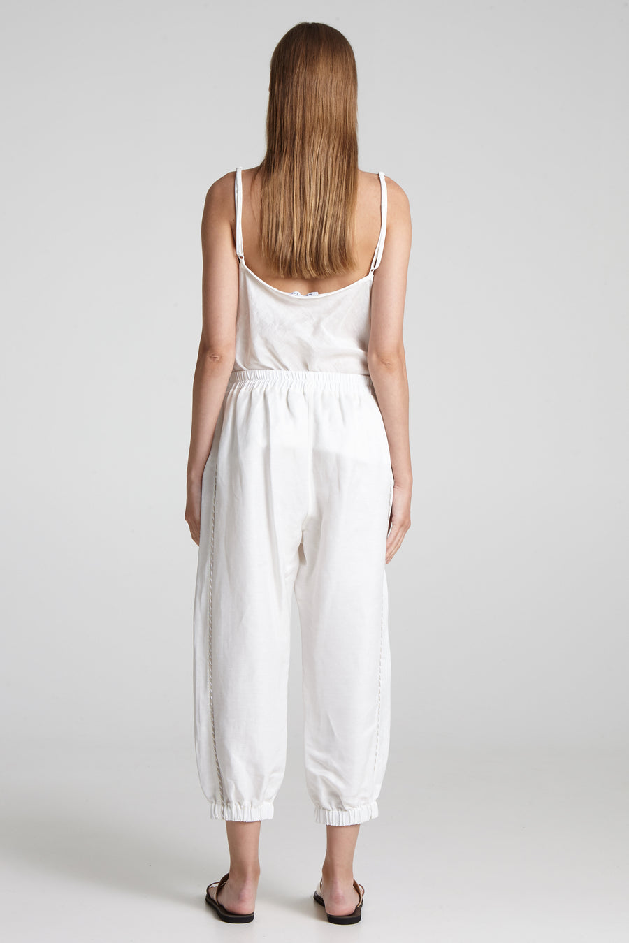 Elastic ankle pants