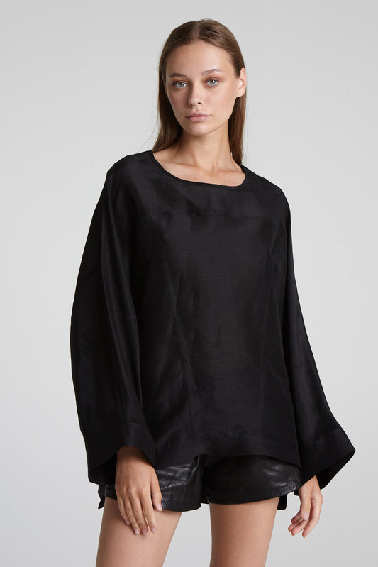 Long sleeve wide blouse