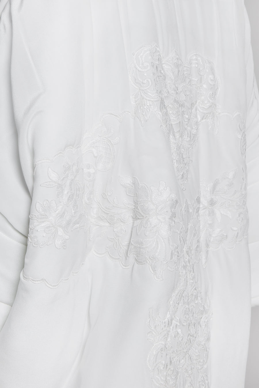 Long puffy lace jacket with zip