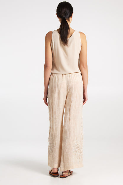 Linen pants with lace